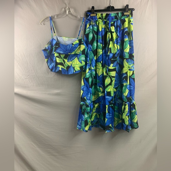 Bahama Tropical Print Cami Top & Ruffle Hem Skirt - Picture 10 of 10